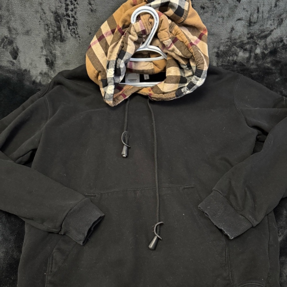 Burberry hoodie